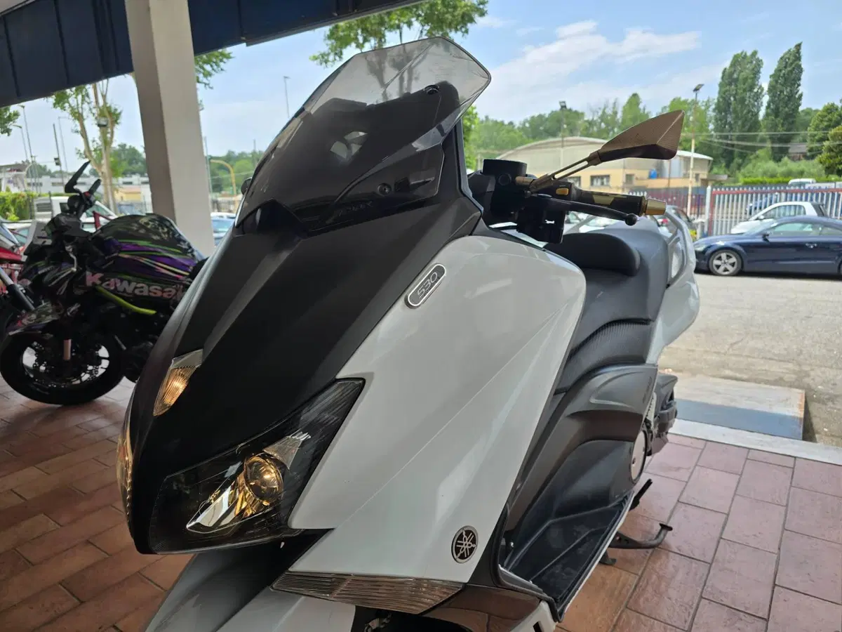Yamaha T-Max 530 (2012 - 14) (6)