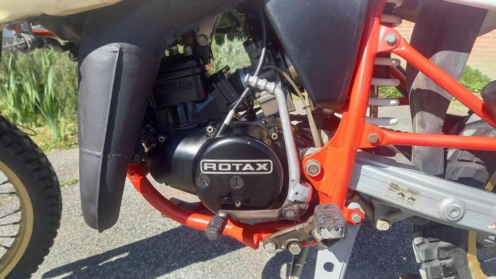 Aprilia TUAREG RALLY 125 (4)