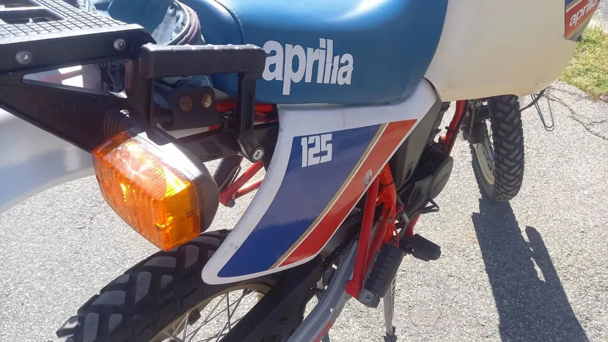 Aprilia TUAREG RALLY 125 (6)