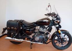 Royal Enfield Super Meteor 650 (2023 - 25) usata
