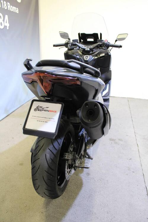 Yamaha T-Max 560 Tech Max (2022 - 24) (5)