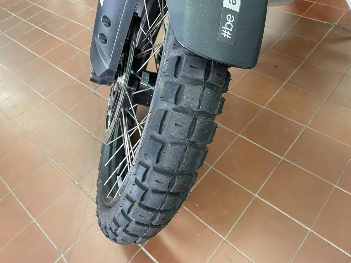 Aprilia Tuareg 660 (2022 - 24) (6)