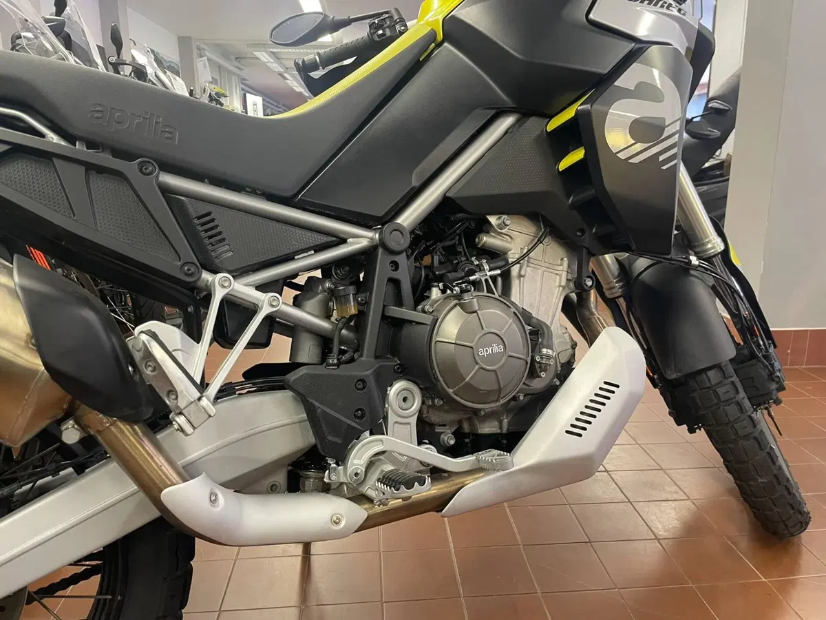 Aprilia Tuareg 660 (2022 - 24) (4)