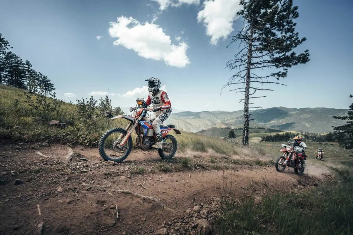 Rally-Raid. Alla conquista dell’Albania (Action) (8)