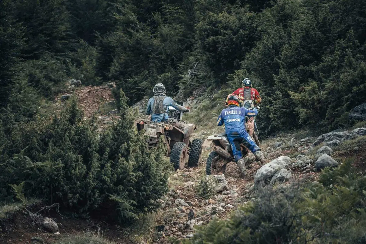 Rally-Raid. Alla conquista dell’Albania (Action) (19)