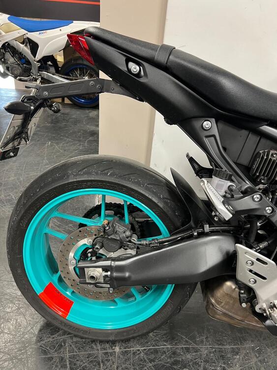 Yamaha MT-09 (2021 - 23) (5)