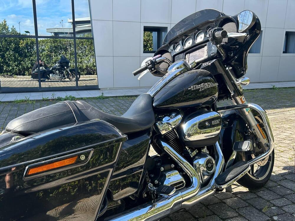 Harley-Davidson 107 Street Glide (2017 - 19) - FLHX