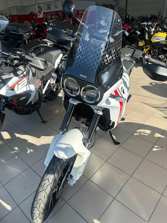 Ducati DesertX (2022 - 25)