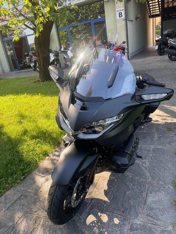 Honda GL 1800 Gold Wing 50° Anniversario (2025) (4)