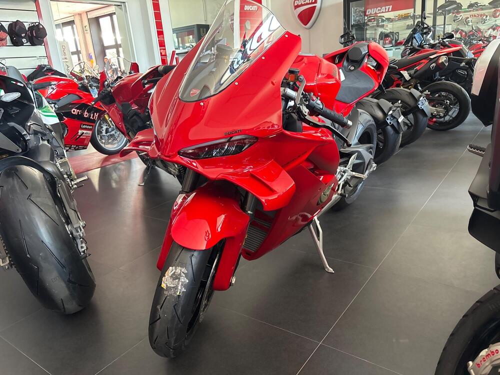 Ducati Panigale V4 (2025) (3)