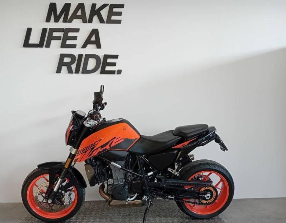 KTM 690 Duke (2016 - 19) (2)
