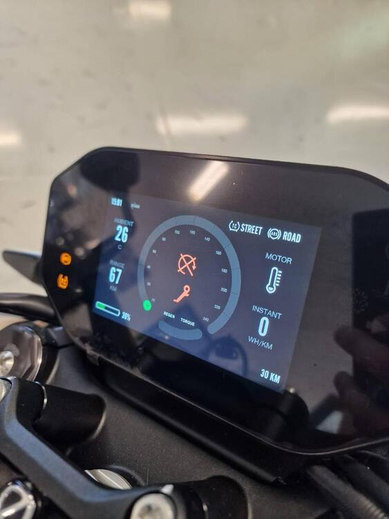 Zero SR-F (2019 - 25) (5)