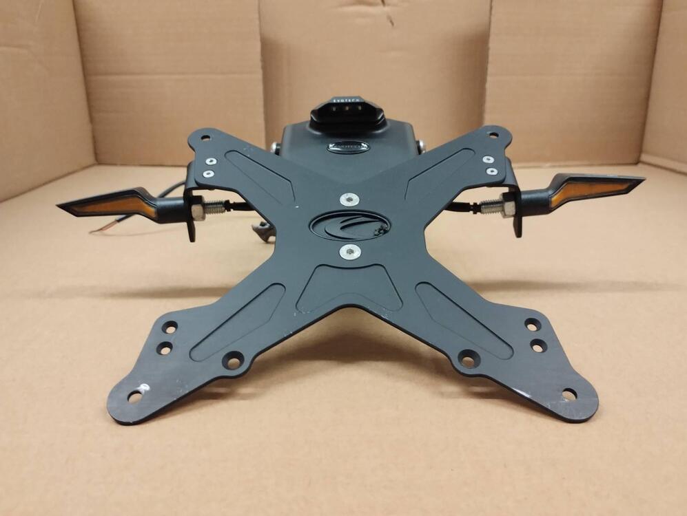 Portatarga Evotech Kawasaki Ninja ZX-4RR 2024 + Fr