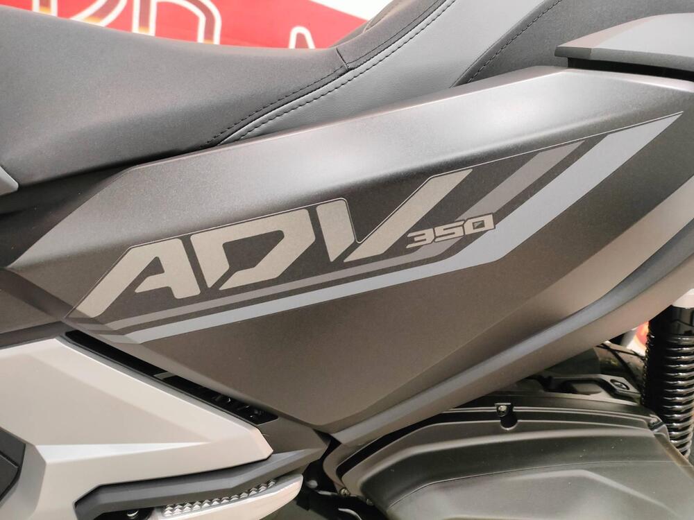 Honda ADV 350 Special Edition (2025) (4)