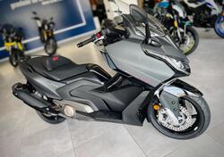 Kymco AK 575 Premium (2025) nuova