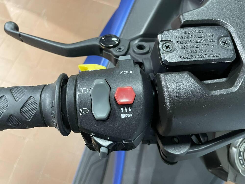 Kymco AK 550 (2017 - 19) (3)