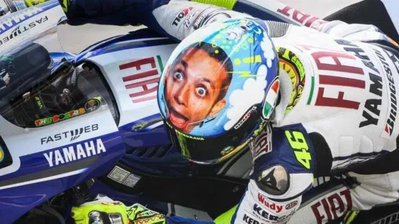 MotoGP 2025. GP d'Italia al Mugello. Caschi iconici al Mugello: quando la creativit&agrave; scende in pista