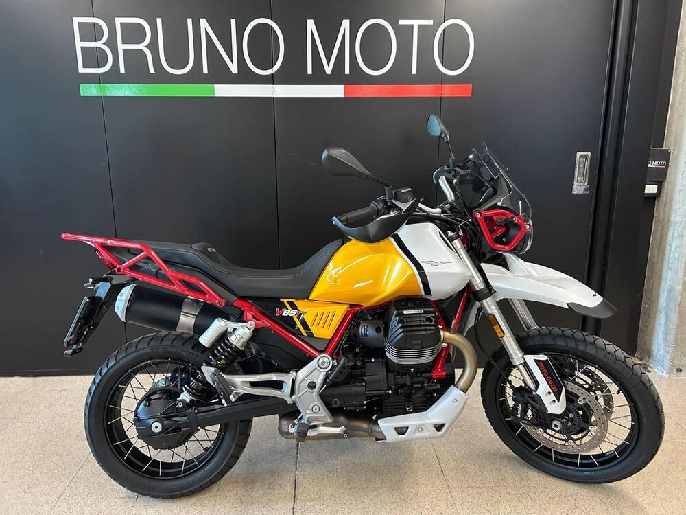 Moto Guzzi V85 TT (2021 - 23)