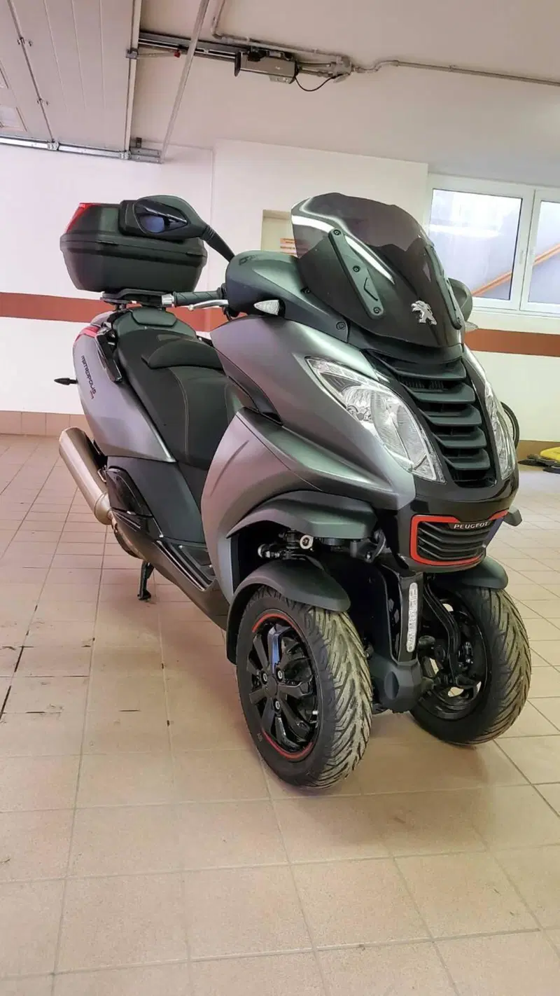 Peugeot Metropolis 400 RS (2014 - 17) (8)
