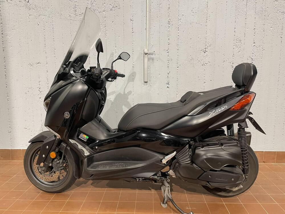 Yamaha X-Max 400 Iron Max (2019 - 20) (2)