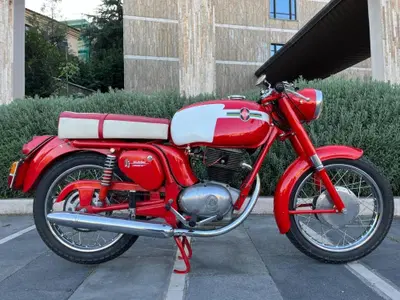 Gilera GIUBILEO 175 EXTRA ROSSO d'epoca