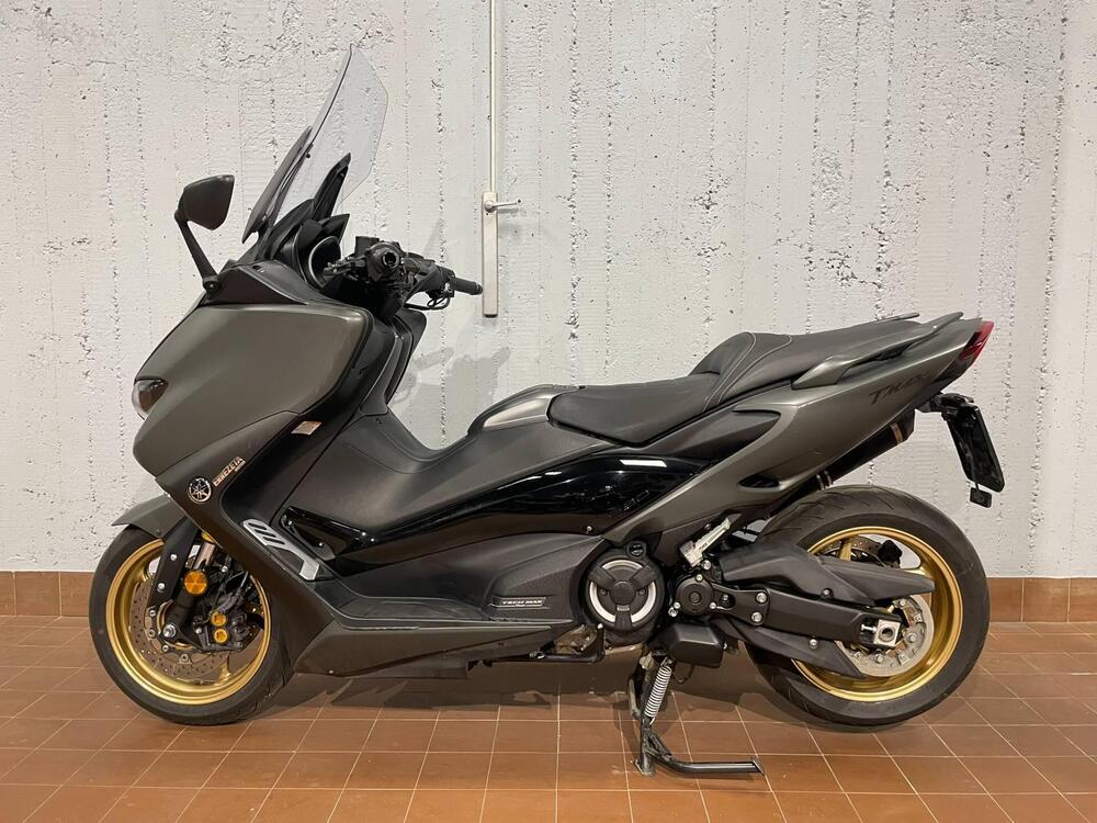 Yamaha T-Max 560 Tech Max (2021) (2)