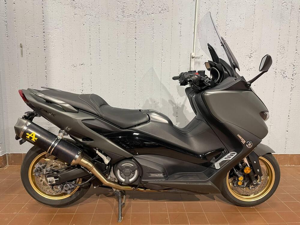 Yamaha T-Max 560 Tech Max (2021)