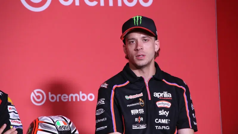 MotoGP 2025. GP d'Italia al Mugello. Marco Bezzecchi: "Abbiamo trovato qualcosa per il giro secco. Toprak? Se ha fatto questa mossa &egrave; perch&eacute; si sente pronto"