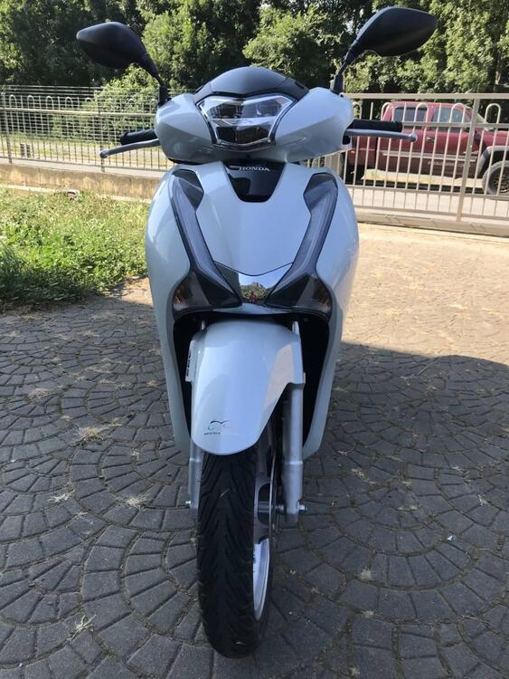 Honda SH 150 i (2017 - 19) (2)