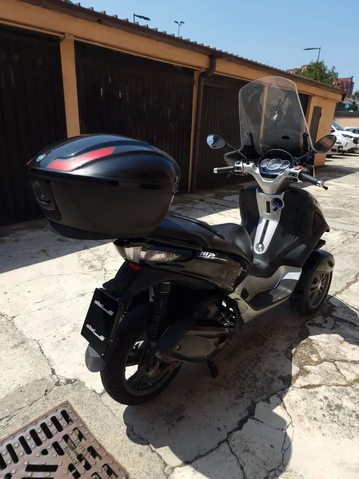 Piaggio Mp3 300 ie Yourban LT (2011 - 16) (8)