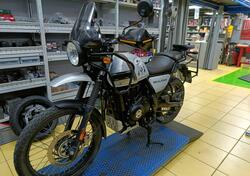 Royal Enfield Himalayan 411 (2021 - 24) usata