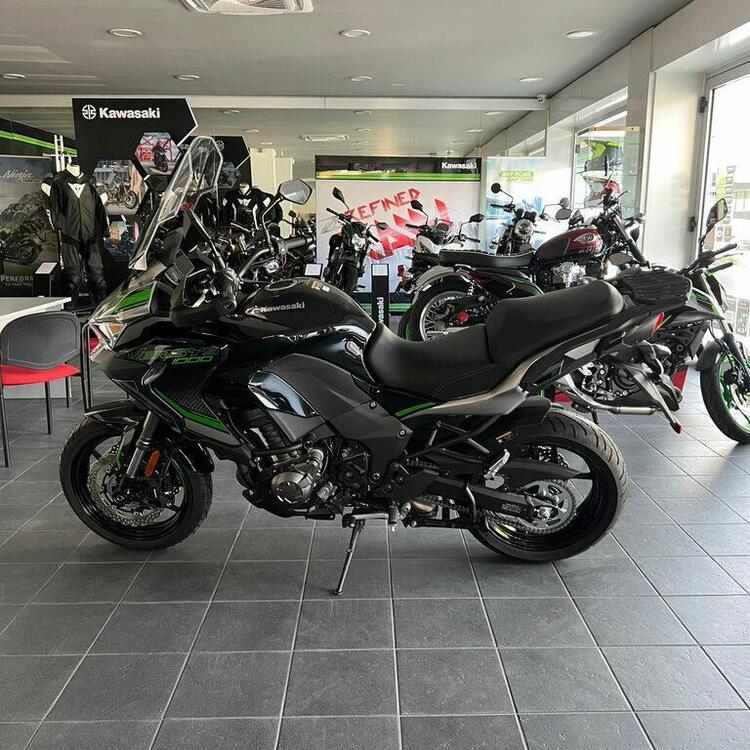 Kawasaki Versys 1000 SE (2021 - 24) (2)