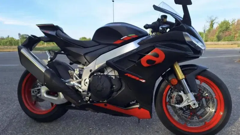 Aprilia RSV4 1100: l'usato del giorno di Moto.it [GALLERY]