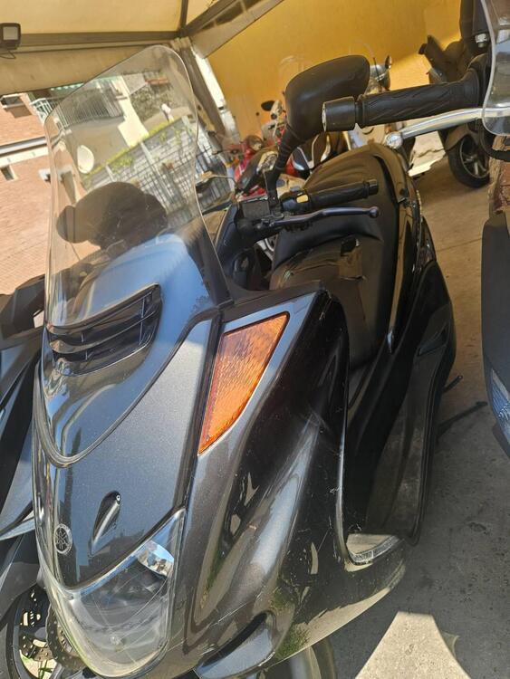 Yamaha Majesty 250 (1999 - 06) (2)