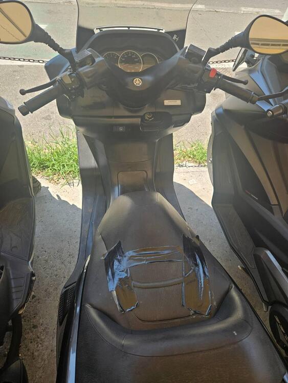 Yamaha Majesty 250 (1999 - 06) (3)