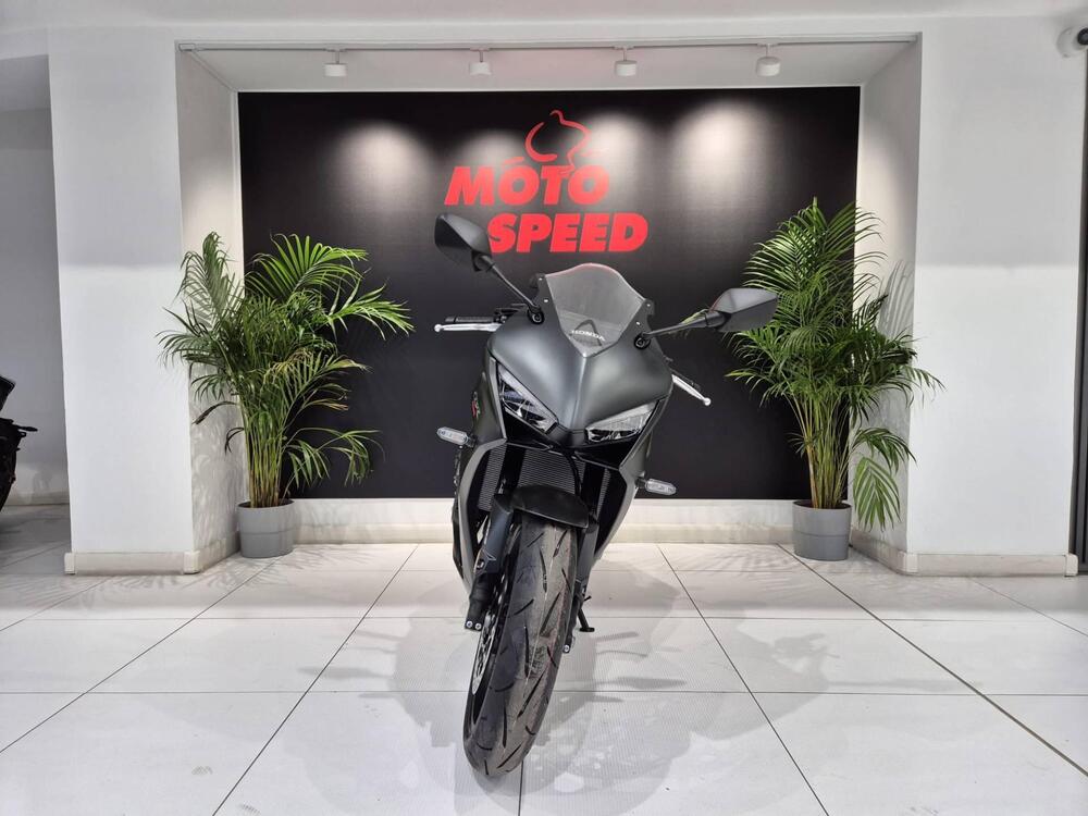 Honda CBR 650 R E-Clutch (2024 - 26) (3)