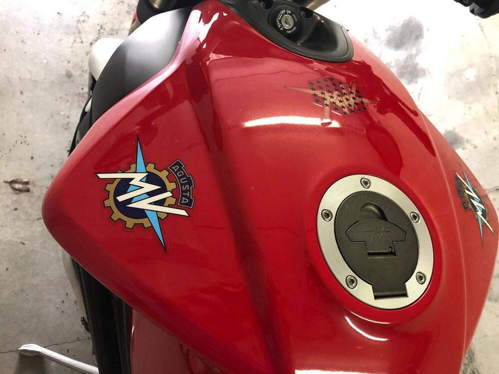 MV Agusta Brutale 750 S (2002 - 06) (3)