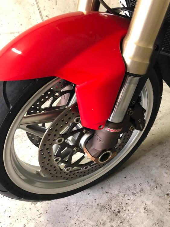 MV Agusta Brutale 750 S (2002 - 06) (4)