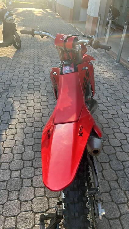 GASGAS MC 300 (2025) (5)