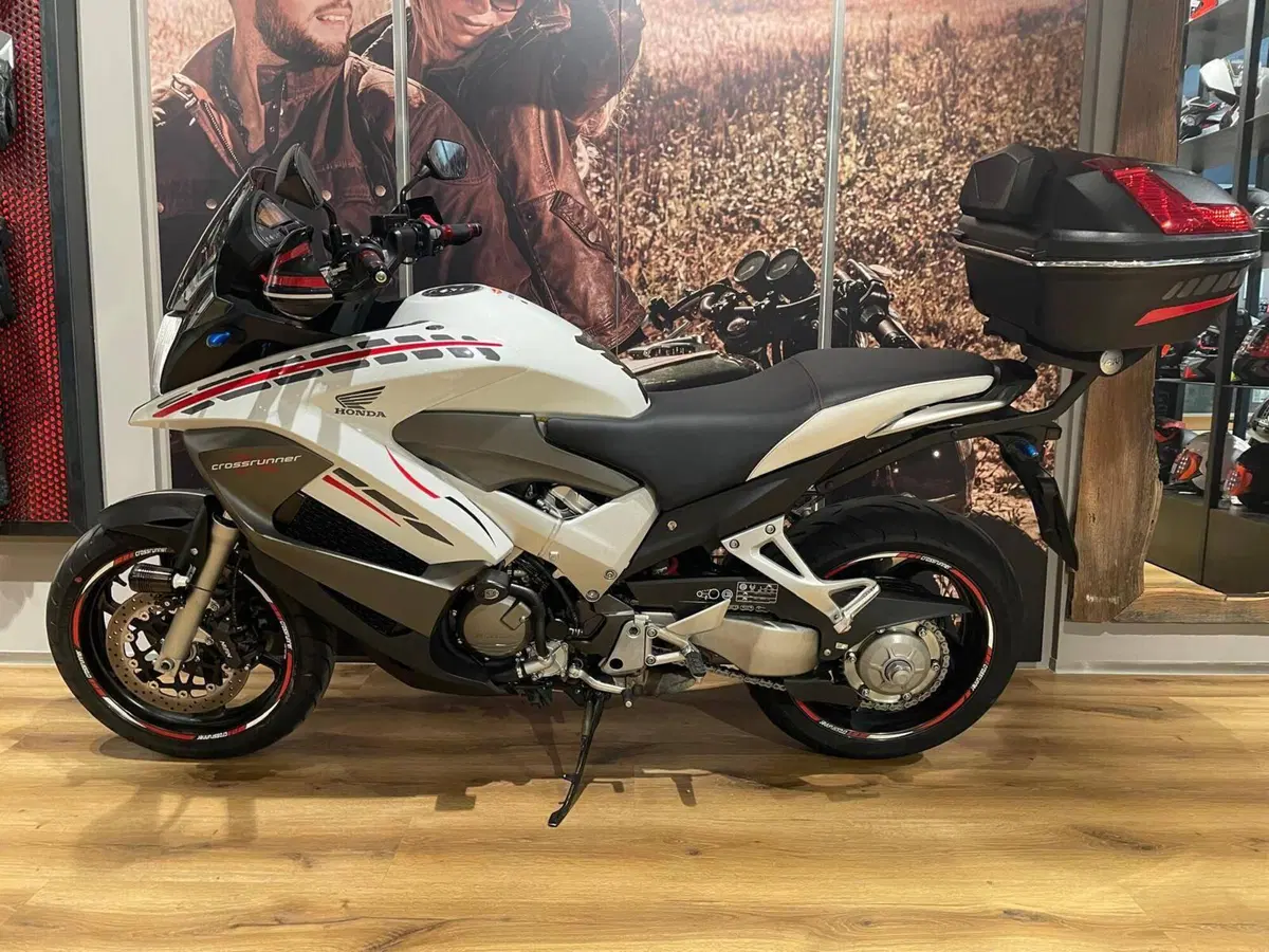 Honda Crossrunner ABS (2010 - 14)