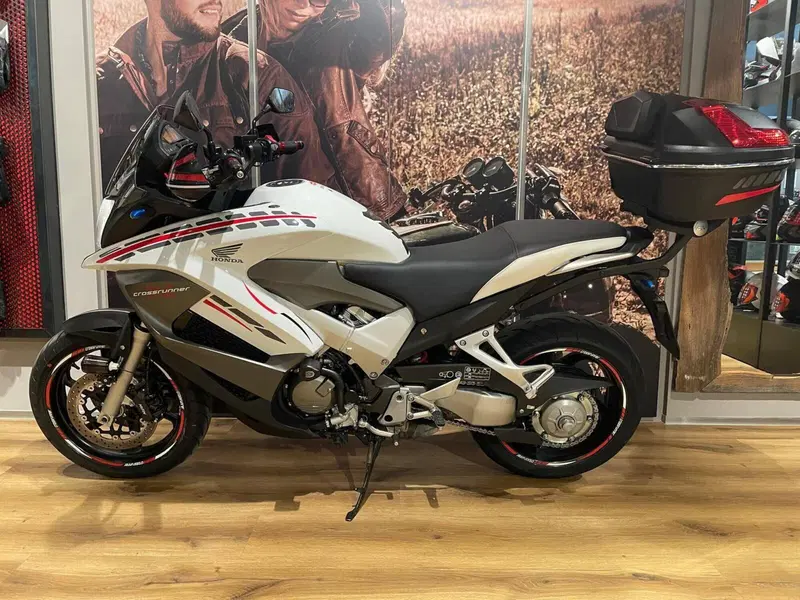 Honda Crossrunner ABS (2010 - 14)