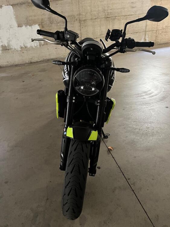 Triumph Trident 660 (2021 - 24) (2)