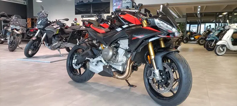 Aprilia Tuono 660 Factory (2025 - 26) (2)