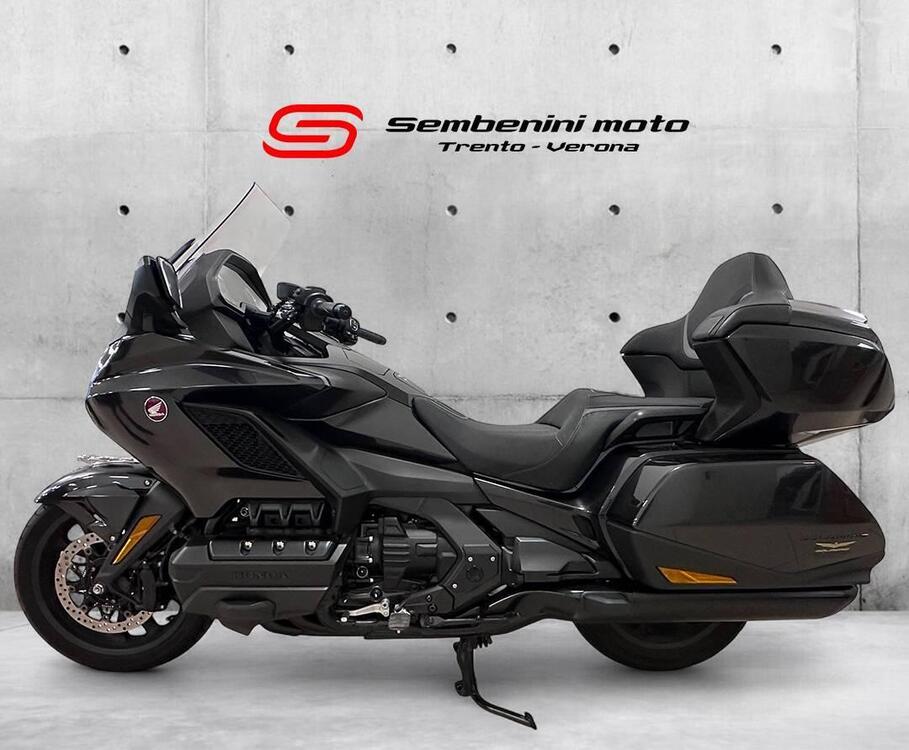 Honda GL 1800 Gold Wing Tour (2021 - 23) (2)
