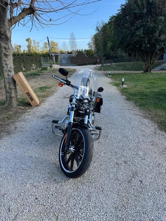 Harley-Davidson Breakout (2021 - 22) (4)