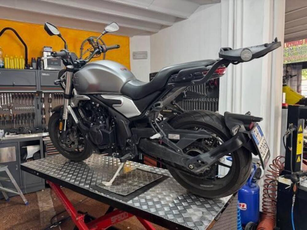 Voge Trofeo 500AC (2022 - 25) (3)