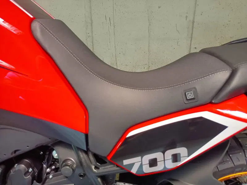 Moto Morini X-Cape 700 Gold Edition (2025 - 26) (16)