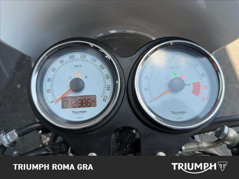 Triumph Thruxton 900 (2004 - 15) (4)