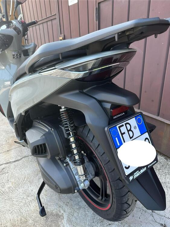 Honda SH 350 Sport (2021 - 24) (4)