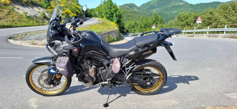 Honda Africa Twin CRF 1000L ABS Travel Edition (2016 - 17) (2)